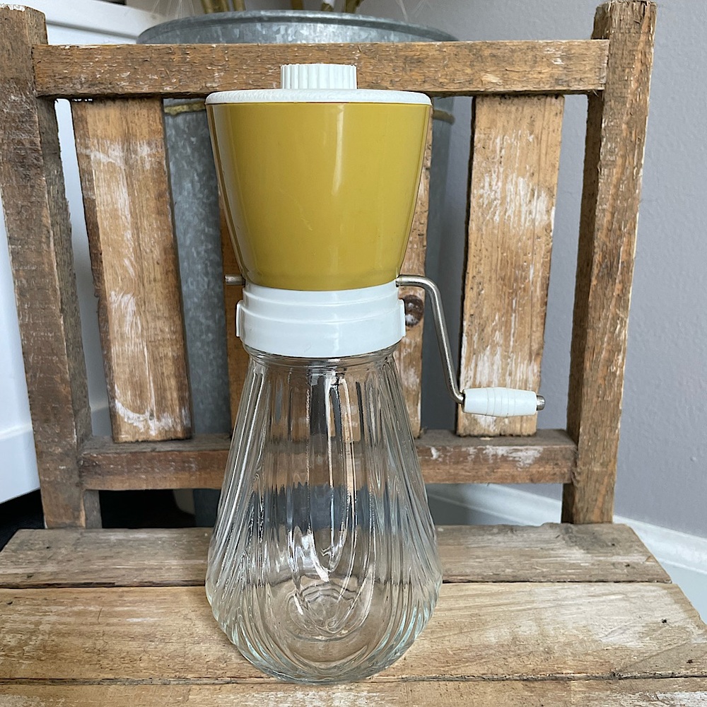 Federal Housewares Nut Grinder